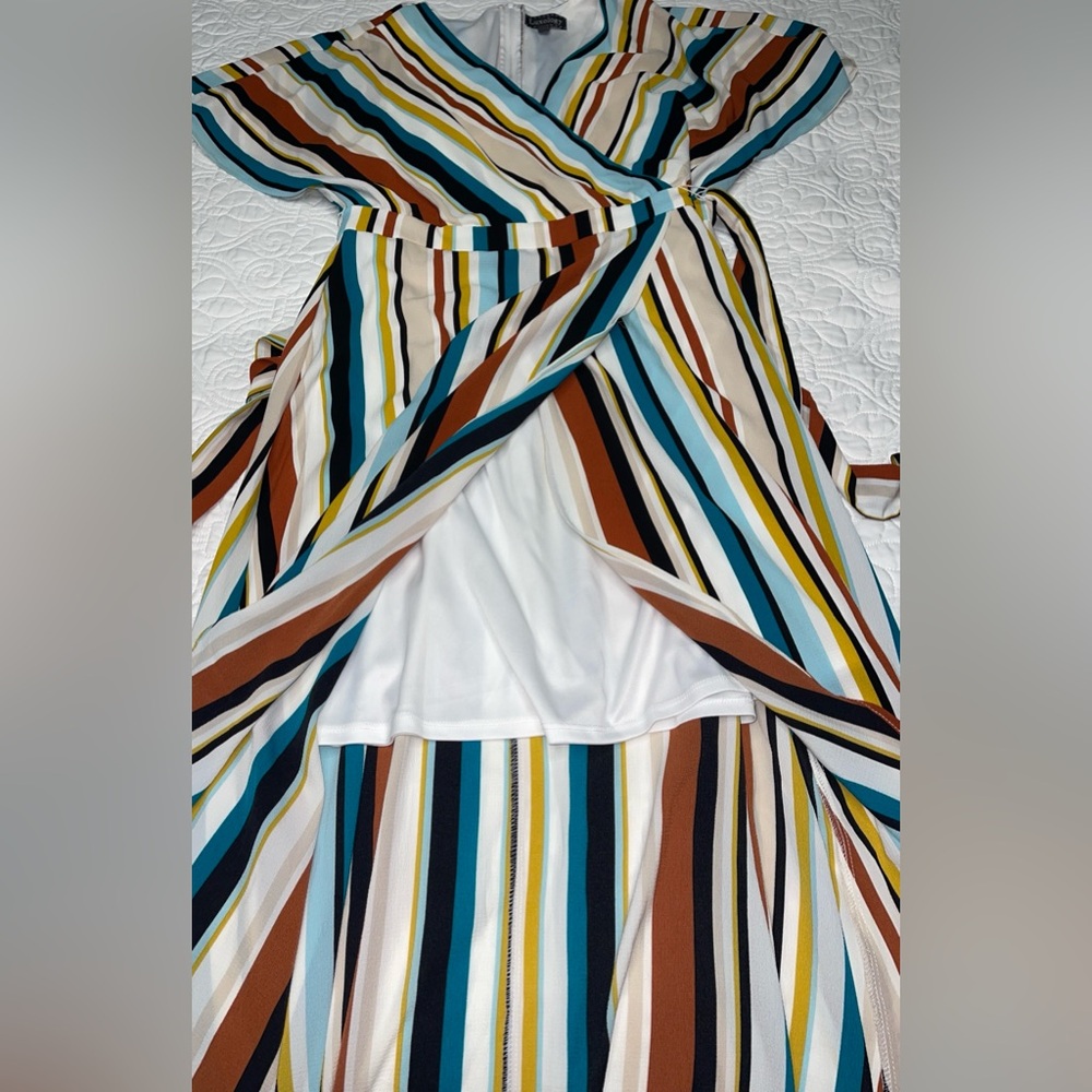 Dress - Picture 5 of 6